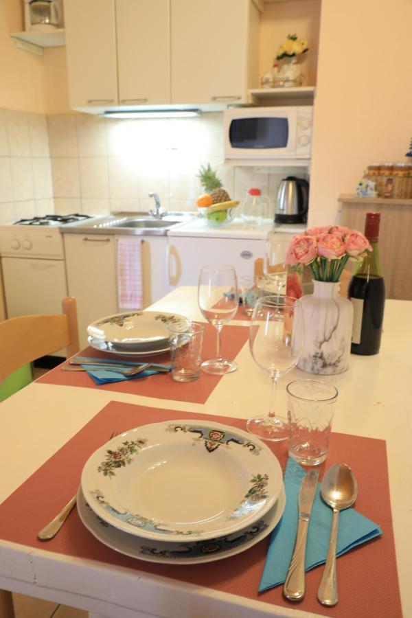Apartmani Sarlija Pakoštane Exterior foto