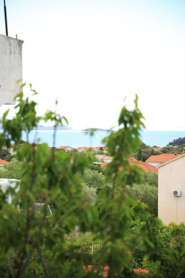 Apartmani Sarlija Pakoštane Exterior foto